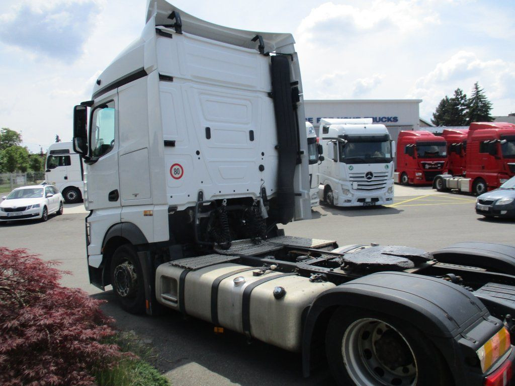 Mercedes-Benz 1845 Actros EURO 6 MEGA/lowdeck - شاحنة جرار: صور 4 Mercedes-Benz 1845 Actros EURO 6 MEGA/lowdeck - شاحنة جرار: صور 4