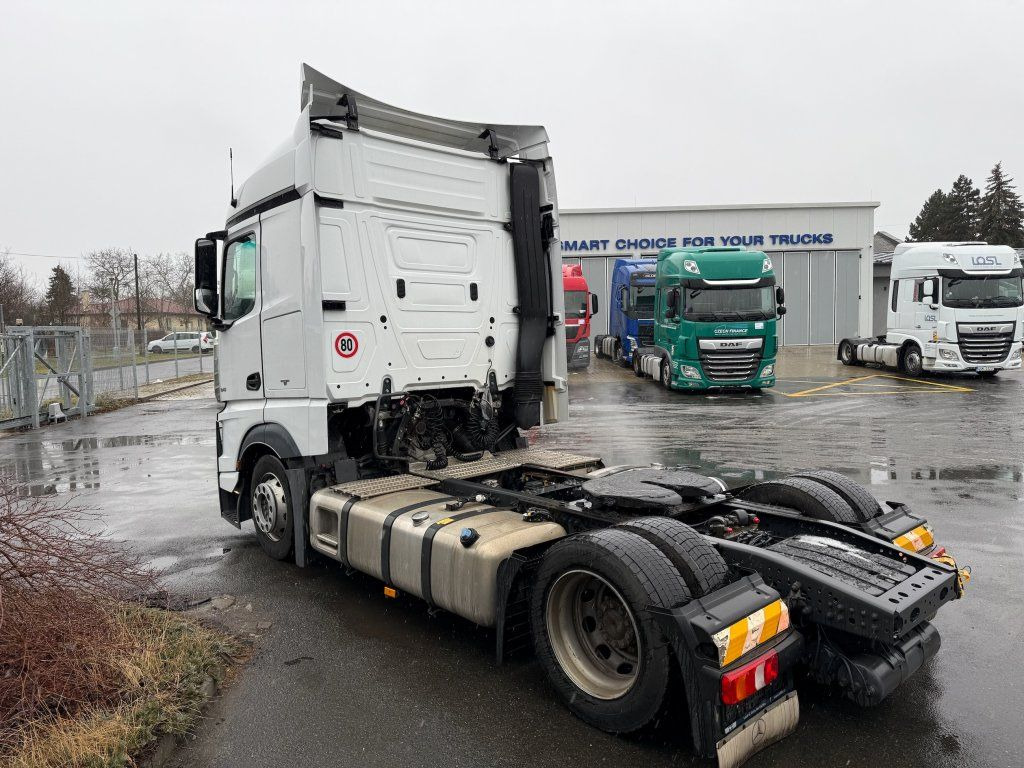 Mercedes-Benz 1845 Actros EURO 6 MEGA/lowdeck - شاحنة جرار: صور 4 Mercedes-Benz 1845 Actros EURO 6 MEGA/lowdeck - شاحنة جرار: صور 4