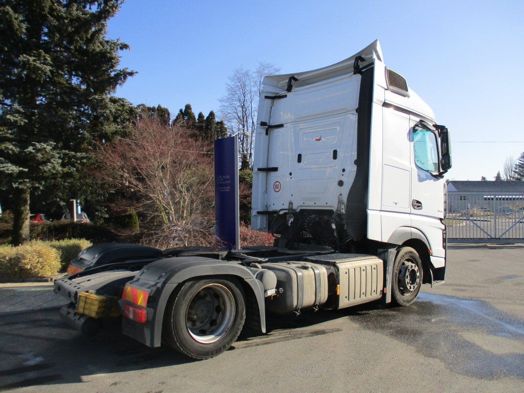 Mercedes-Benz 1845 Actros EURO 6 MEGA/lowdeck - شاحنة جرار: صور 4 Mercedes-Benz 1845 Actros EURO 6 MEGA/lowdeck - شاحنة جرار: صور 4