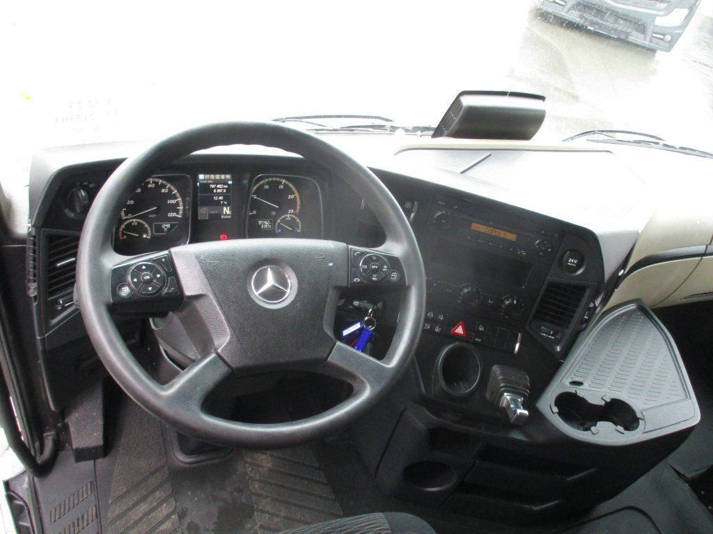 شاحنة جرار Mercedes-Benz 1845 Actros EURO 6 MEGA/lowdeck: صور 12