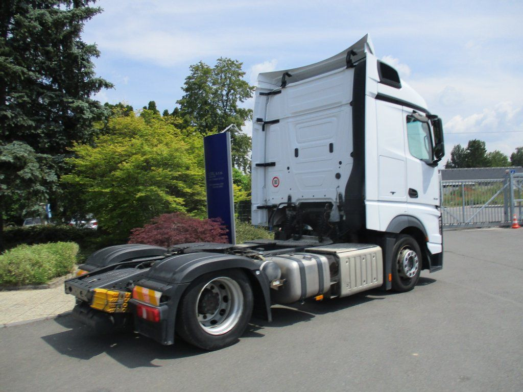 Mercedes-Benz 1845 Actros EURO 6 MEGA/lowdeck - شاحنة جرار: صور 3 Mercedes-Benz 1845 Actros EURO 6 MEGA/lowdeck - شاحنة جرار: صور 3