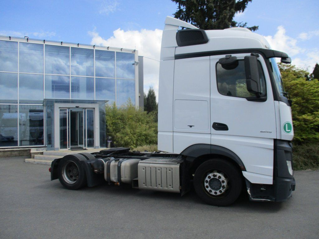 Mercedes-Benz 1845 Actros EURO 6 MEGA/lowdeck - شاحنة جرار: صور 3 Mercedes-Benz 1845 Actros EURO 6 MEGA/lowdeck - شاحنة جرار: صور 3