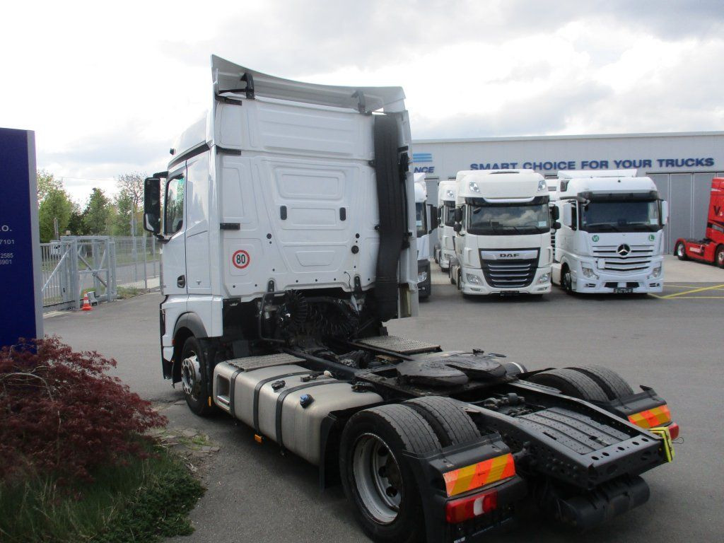 Mercedes-Benz 1845 Actros EURO 6 MEGA/lowdeck - شاحنة جرار: صور 5 Mercedes-Benz 1845 Actros EURO 6 MEGA/lowdeck - شاحنة جرار: صور 5