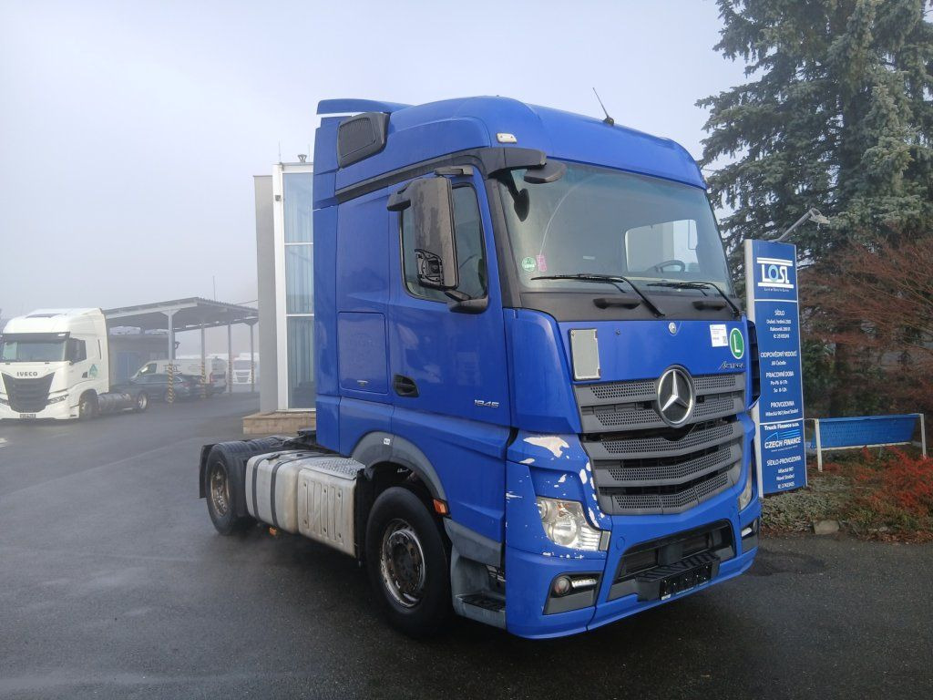 Mercedes-Benz 1845 Actros EURO 6 - شاحنة جرار: صور 2 Mercedes-Benz 1845 Actros EURO 6 - شاحنة جرار: صور 2