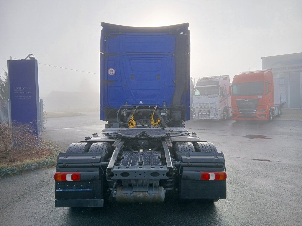 Mercedes-Benz 1845 Actros EURO 6 - شاحنة جرار: صور 5 Mercedes-Benz 1845 Actros EURO 6 - شاحنة جرار: صور 5