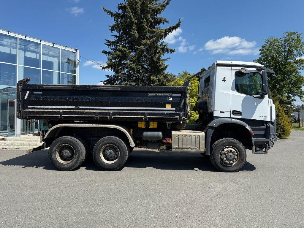 Mercedes-Benz 3343 Arocs 6x6 S3 EURO 6 - قلابات: صور 4 Mercedes-Benz 3343 Arocs 6x6 S3 EURO 6 - قلابات: صور 4