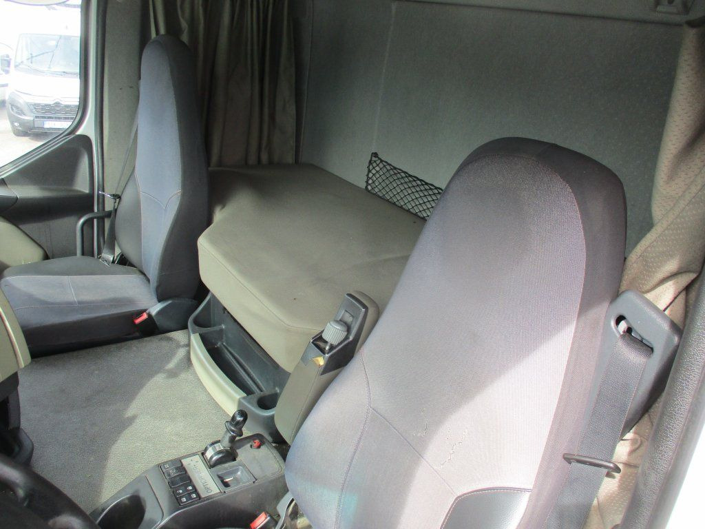 Renault Premium 460 - مبردة شاحنة: صور 5 Renault Premium 460 - مبردة شاحنة: صور 5