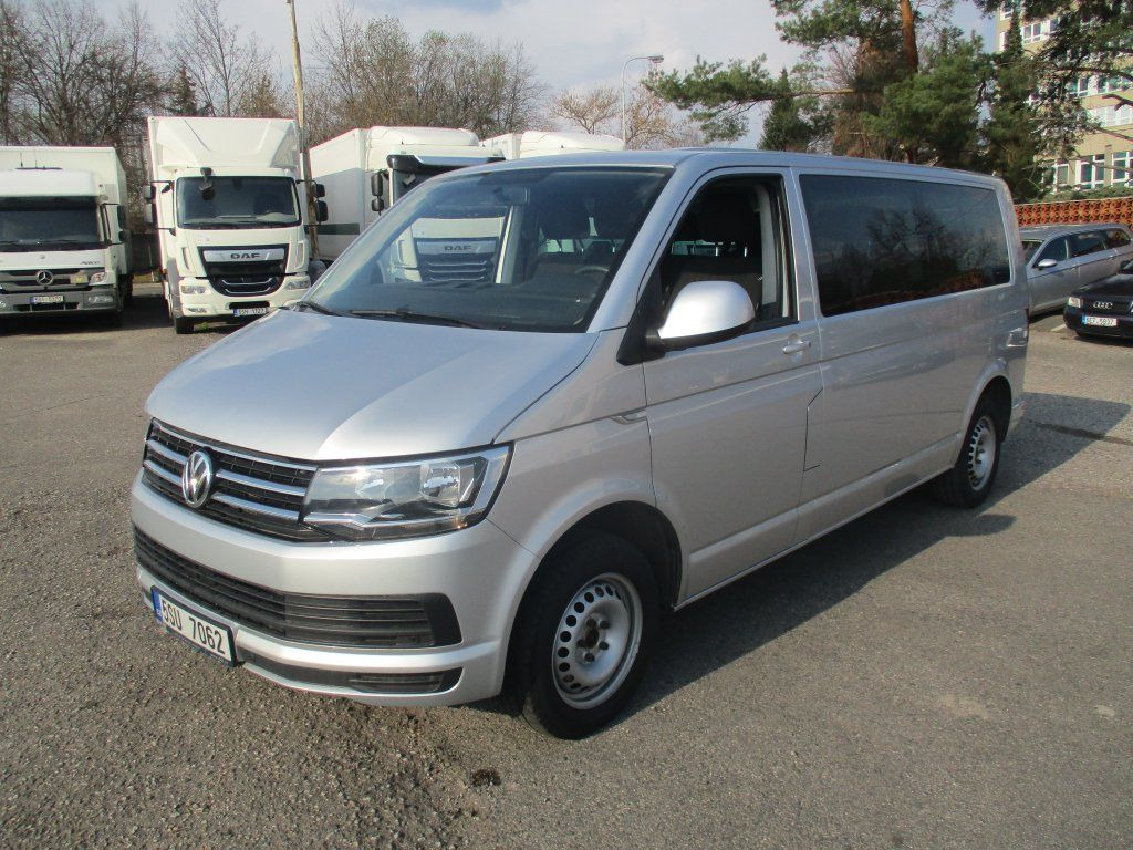 Volkswagen 2.0 TDI,Navi,DSG - ميكروباص: صور 1 Volkswagen 2.0 TDI,Navi,DSG - ميكروباص: صور 1