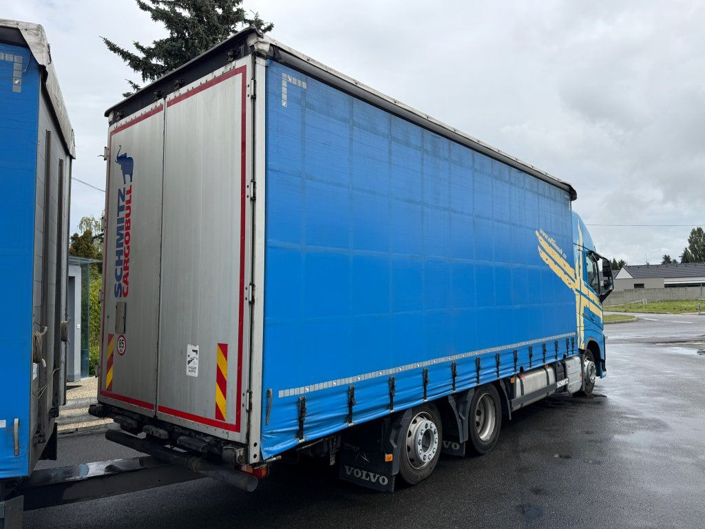 Volvo FH500 6x2 Euro 6 + Schmitz - شاحنة ستارة: صور 3 Volvo FH500 6x2 Euro 6 + Schmitz - شاحنة ستارة: صور 3