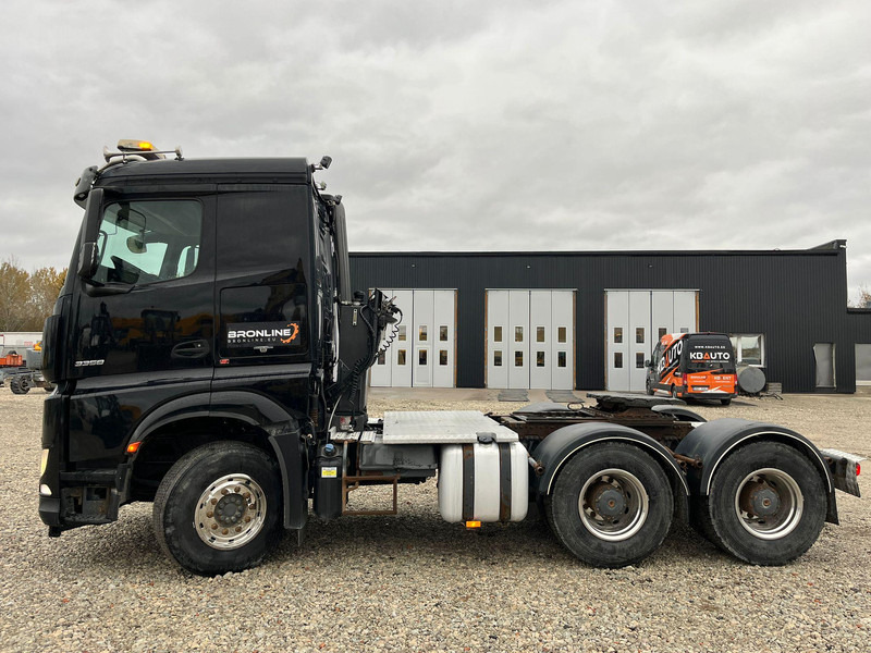 Mercedes-Benz Arocs 3358 | 6X4 | 120 TON | Hydrauliikka | TULOSSA - شاحنة جرار: صور 4 Mercedes-Benz Arocs 3358 | 6X4 | 120 TON | Hydrauliikka | TULOSSA - شاحنة جرار: صور 4