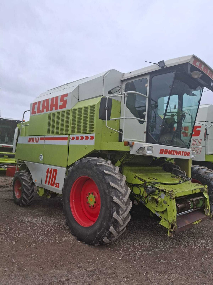 Claas dominator 118 sl Maxi - آلة حصاد: صور 1 Claas dominator 118 sl Maxi - آلة حصاد: صور 1