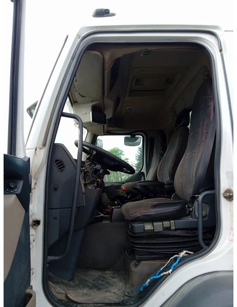 Renault Premium 320 6x2 - شاحنة القمامة: صور 5 Renault Premium 320 6x2 - شاحنة القمامة: صور 5
