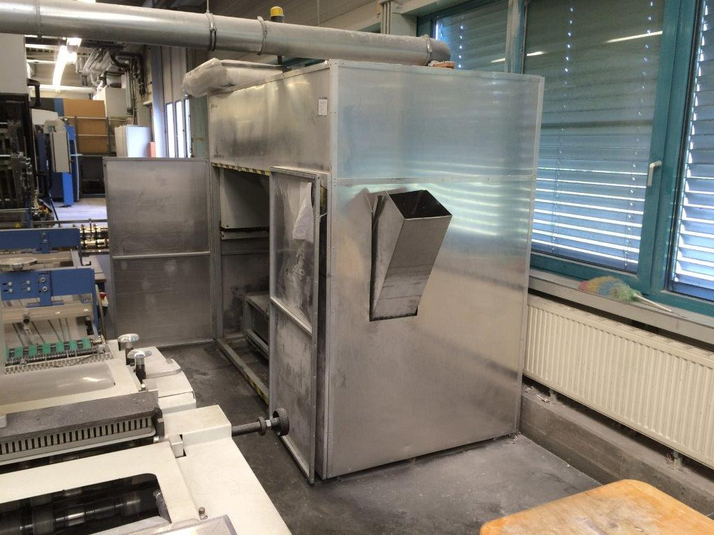 Artecc AK 25 chip & strip cutout extractor with press - آلة الطي: صور 3 Artecc AK 25 chip & strip cutout extractor with press - آلة الطي: صور 3