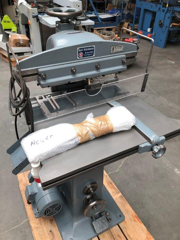 Drinker USM Universal Punching Machine - آلات الطباعة: صور 1 Drinker USM Universal Punching Machine - آلات الطباعة: صور 1