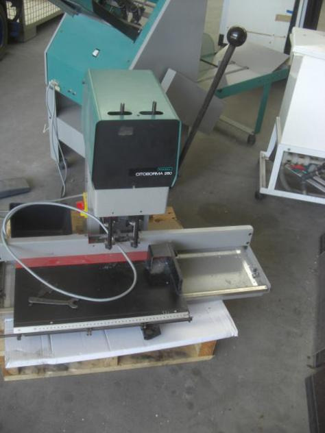Ernst Nagel Citoborma 280 2-spindle paper drilling machine - آلات الطباعة: صور 2 Ernst Nagel Citoborma 280 2-spindle paper drilling machine - آلات الطباعة: صور 2