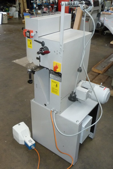 HOHNER EXACT multi-head block and booklet wire stapling machine for normal stapling - آلات الطباعة: صور 4 HOHNER EXACT multi-head block and booklet wire stapling machine for normal stapling - آلات الطباعة: صور 4