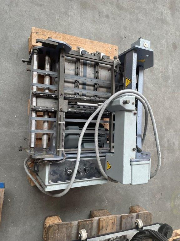 Heidelberg Stahlfolder Hookable cross knife KB-36 U - آلة الطي: صور 4 Heidelberg Stahlfolder Hookable cross knife KB-36 U - آلة الطي: صور 4