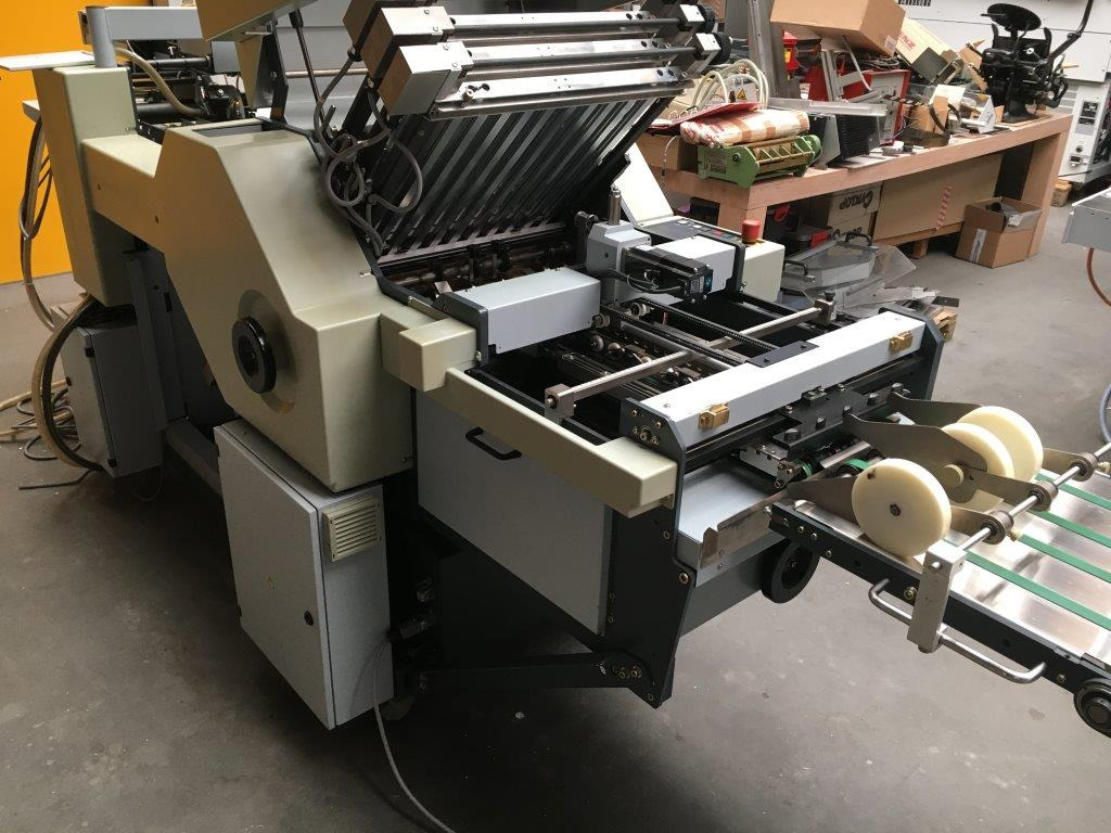 Horizon AFC-566 FKT fully automatic combination folding machine - آلة الطي: صور 5 Horizon AFC-566 FKT fully automatic combination folding machine - آلة الطي: صور 5