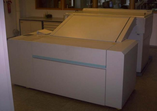 Linotype/Heidelberg Signasetter film imagesetter - آلات الطباعة: صور 1 Linotype/Heidelberg Signasetter film imagesetter - آلات الطباعة: صور 1