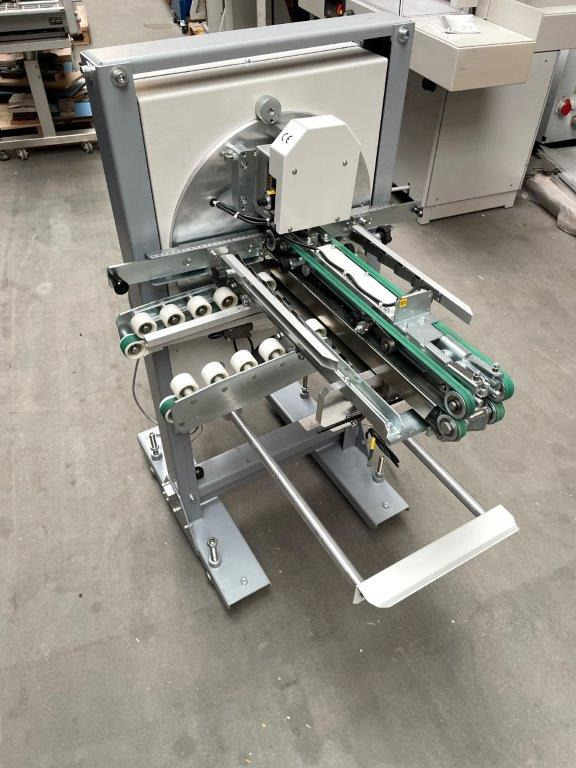 Mobile Sword Folder Mathias Bäuerle MS 45 - آلة الطي: صور 1 Mobile Sword Folder Mathias Bäuerle MS 45 - آلة الطي: صور 1