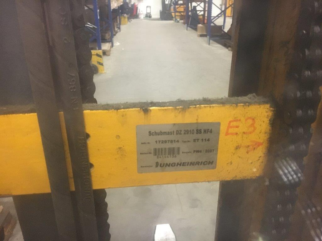 شاحنة مناولة Reach truck Jungheinrich ETV 114: صور 7 شاحنة مناولة Reach truck Jungheinrich ETV 114: صور 7