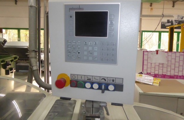 Stacking display Palamides alpha 500 - آلة الطي: صور 4 Stacking display Palamides alpha 500 - آلة الطي: صور 4