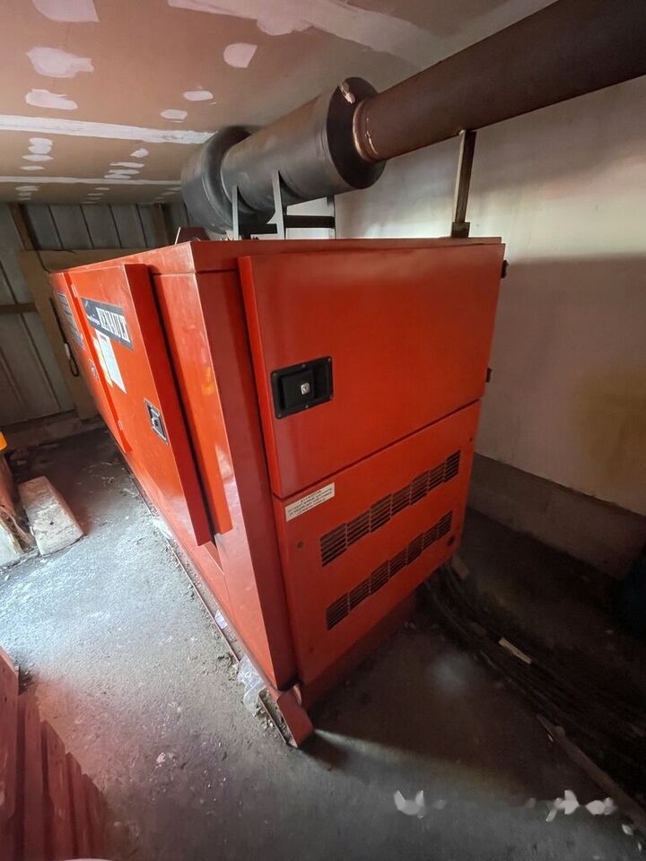 Renault 220 kVa - مجموعة المولدات: صور 3 Renault 220 kVa - مجموعة المولدات: صور 3