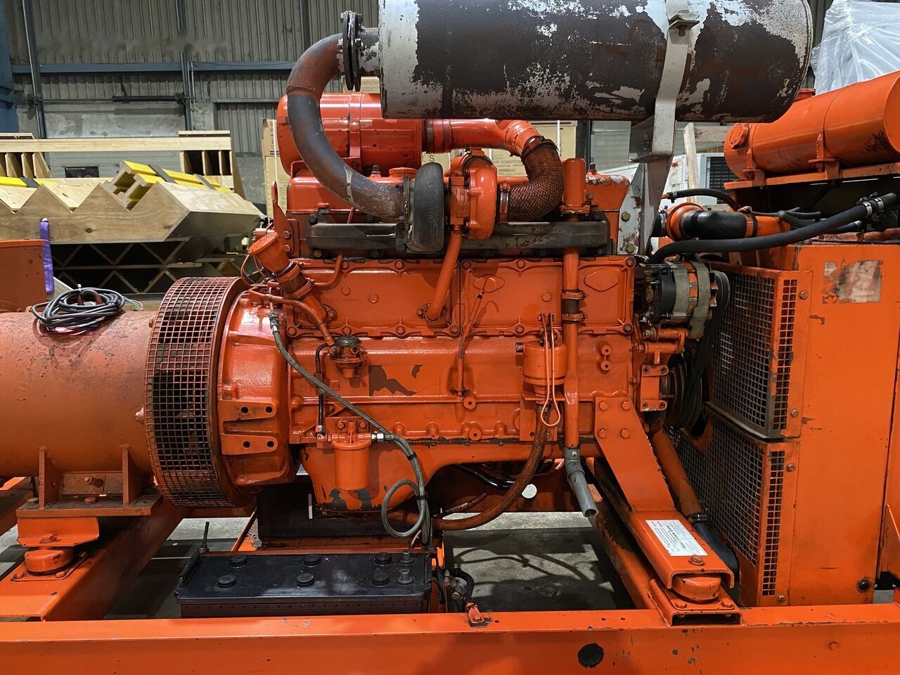 Renault 88 kVa - مجموعة المولدات: صور 4 Renault 88 kVa - مجموعة المولدات: صور 4
