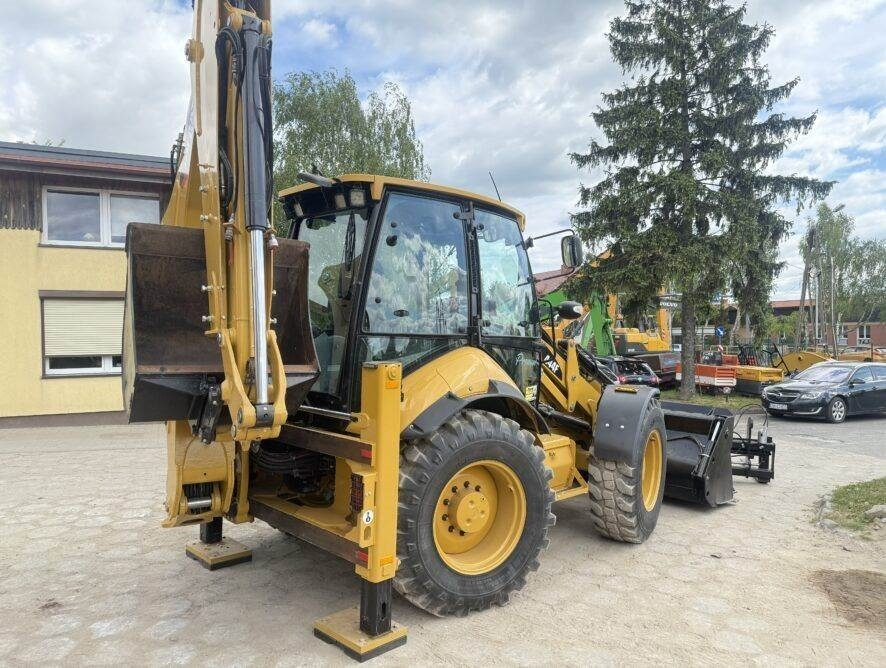 CAT 444F - حفار متعدد الاستخدام: صور 5 CAT 444F - حفار متعدد الاستخدام: صور 5