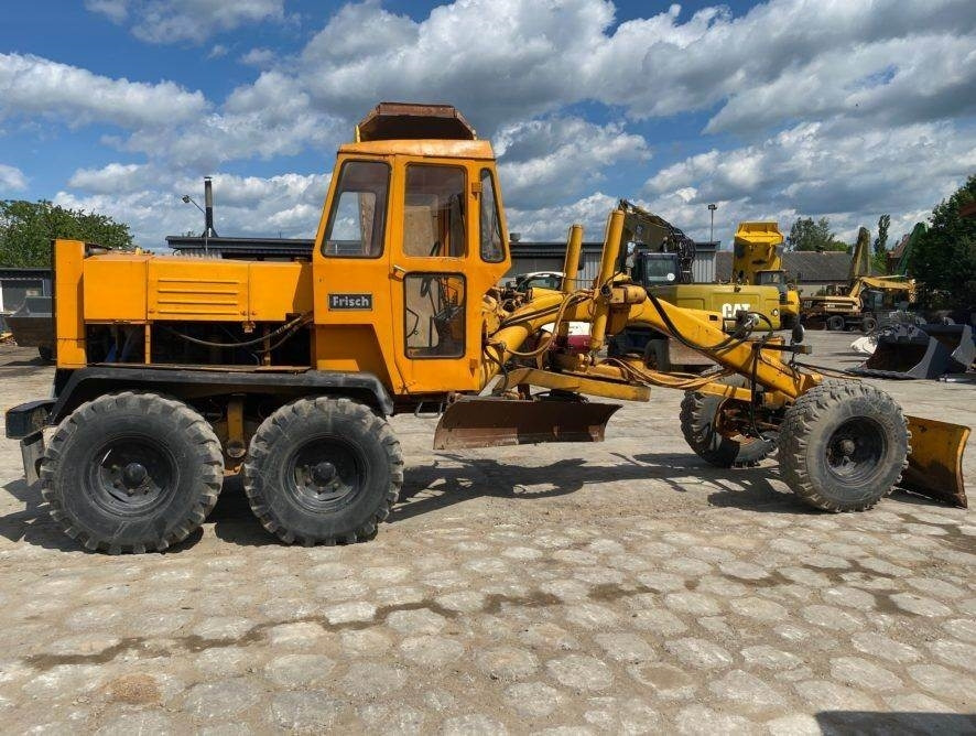 Faun F75 - آلة تسوية الأرض: صور 5 Faun F75 - آلة تسوية الأرض: صور 5