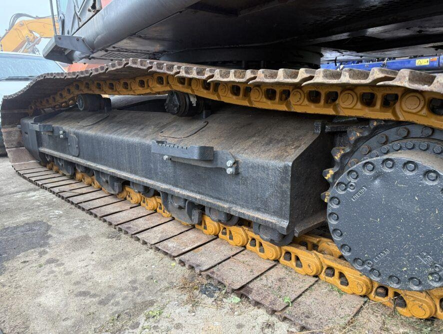 Hitachi ZX350 Long Reach Super Long Front 22 Meters SLF - حفارات زحافة: صور 5 Hitachi ZX350 Long Reach Super Long Front 22 Meters SLF - حفارات زحافة: صور 5