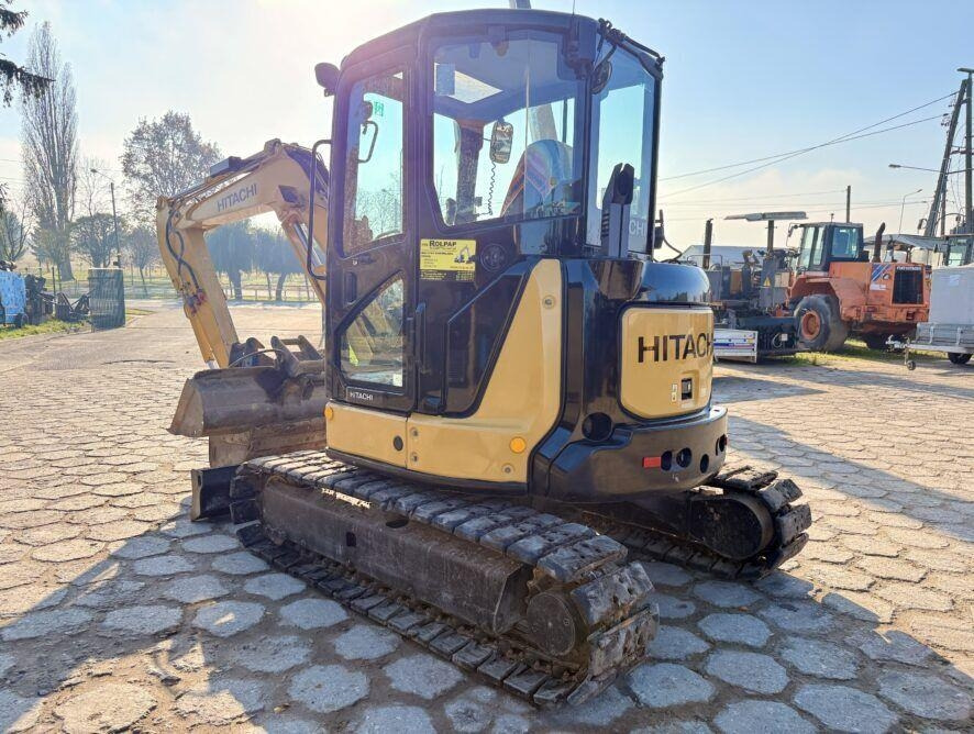 Hitachi ZX55U-5A - حفارة مصغرة: صور 5 Hitachi ZX55U-5A - حفارة مصغرة: صور 5