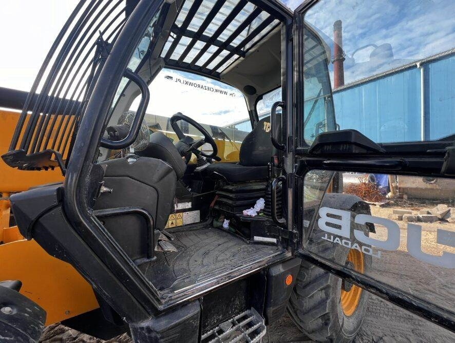 آلات البناء JCB 540-170: صور 10 آلات البناء JCB 540-170: صور 10