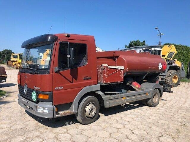 Mercedes-Benz Atego 818 5000l aircraft tank aviation airport - شاحنة صهريج: صور 3 Mercedes-Benz Atego 818 5000l aircraft tank aviation airport - شاحنة صهريج: صور 3
