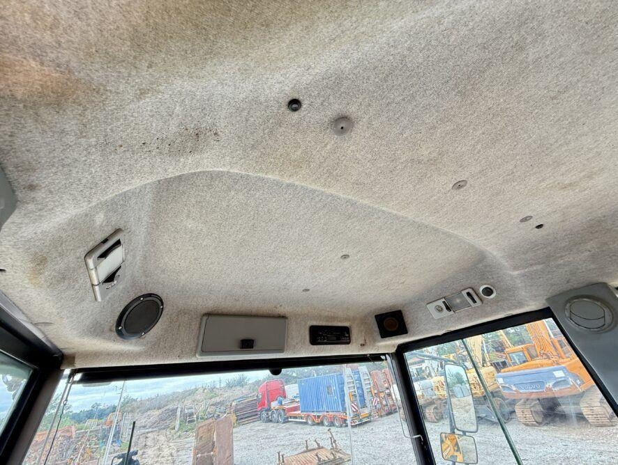 شاحنة مفصلية Volvo A35D: صور 12