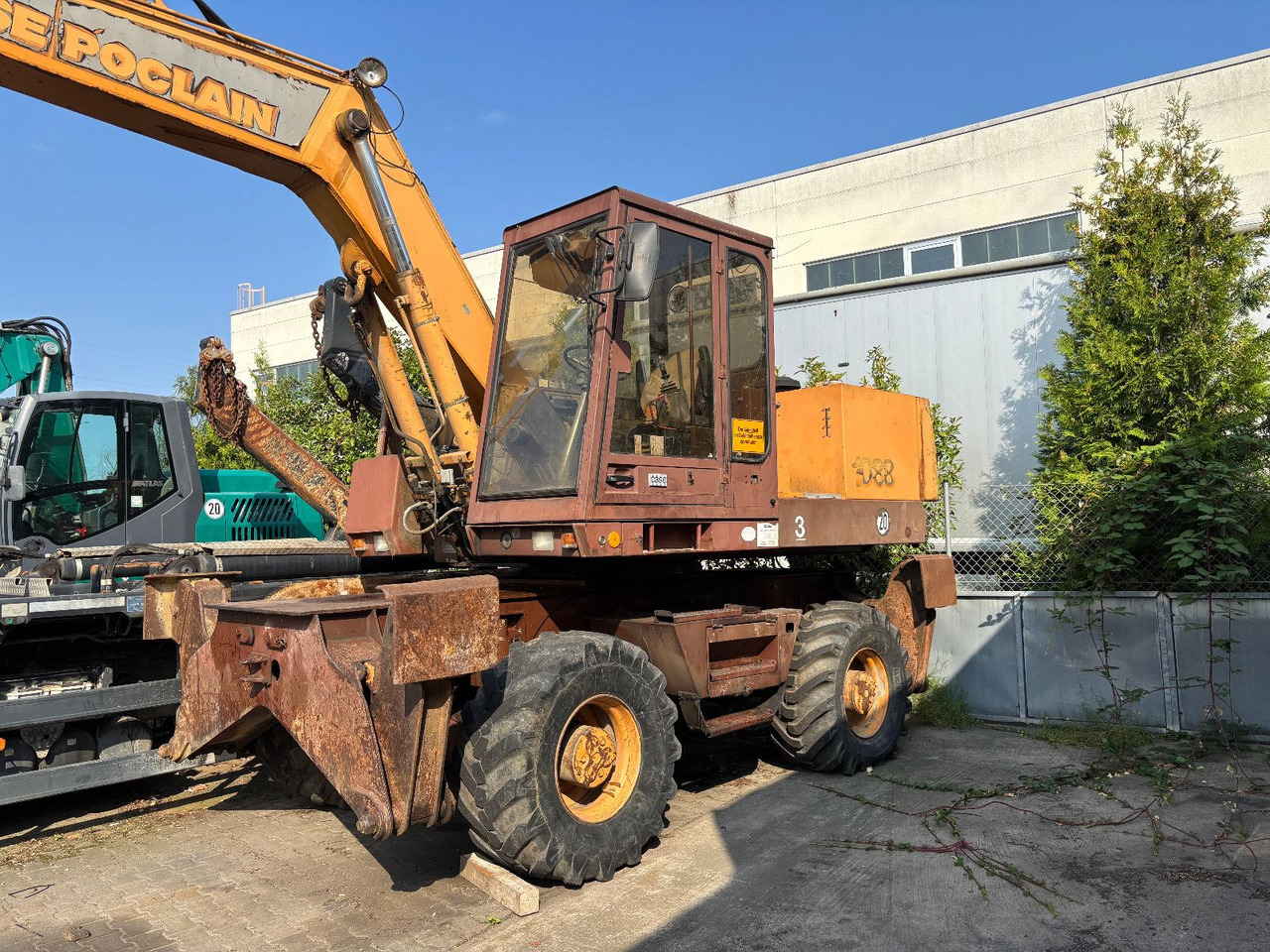 Case 1088 P4A - حفارة على عجلات: صور 3 Case 1088 P4A - حفارة على عجلات: صور 3