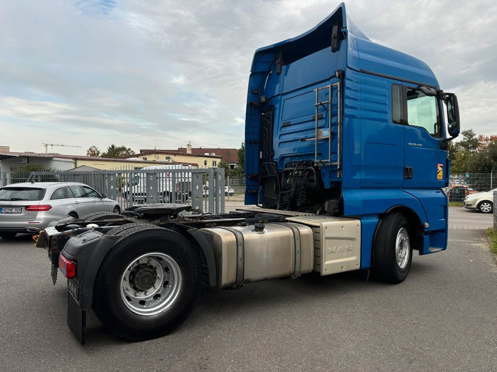 MAN TGX 18.440 480 Retarder/2 Tanks - شاحنة جرار: صور 5 MAN TGX 18.440 480 Retarder/2 Tanks - شاحنة جرار: صور 5