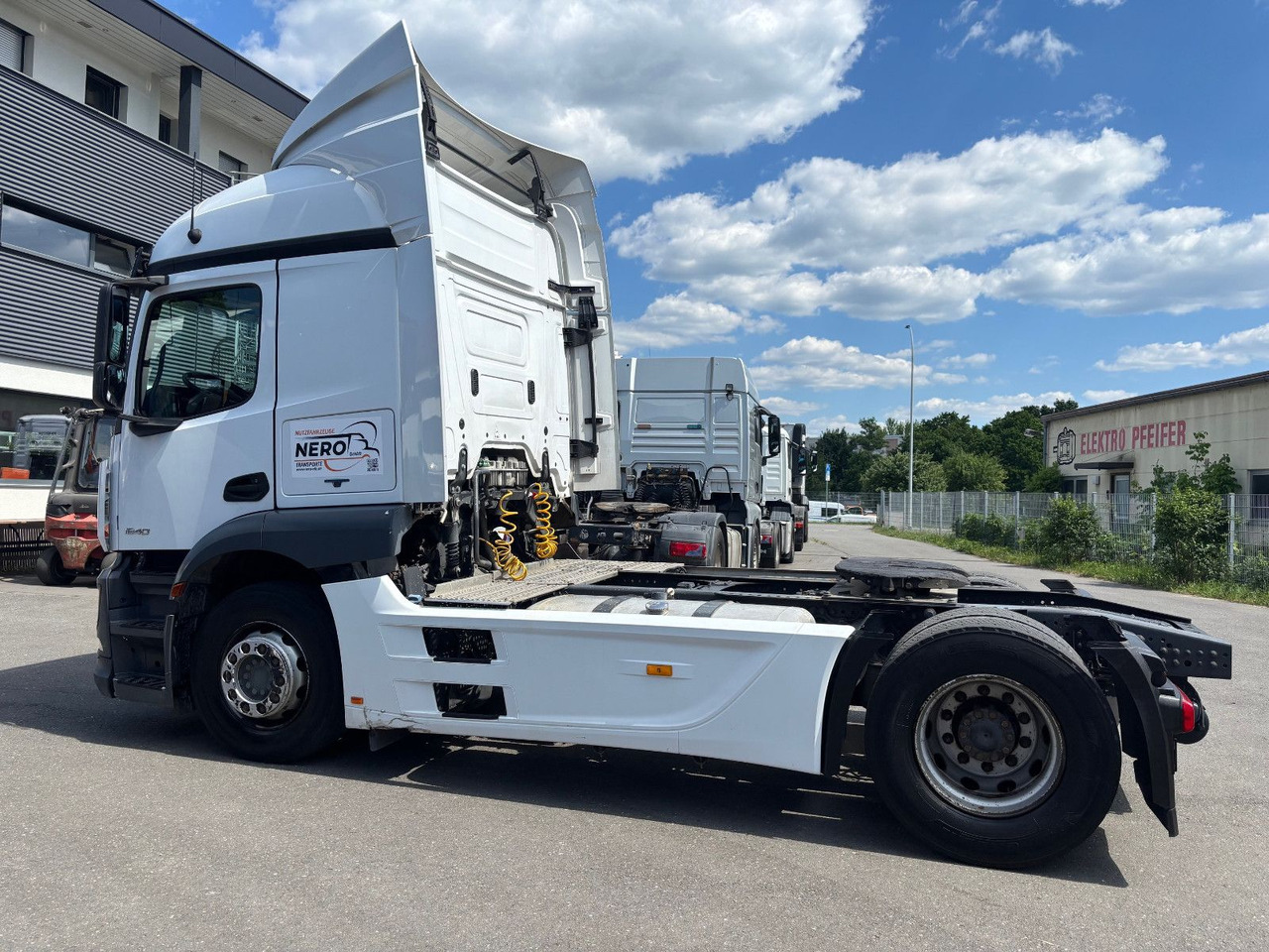 Mercedes-Benz Actros 1840 Kein 1842 1845 Retarder Blatt-Luft - شاحنة جرار: صور 3 Mercedes-Benz Actros 1840 Kein 1842 1845 Retarder Blatt-Luft - شاحنة جرار: صور 3
