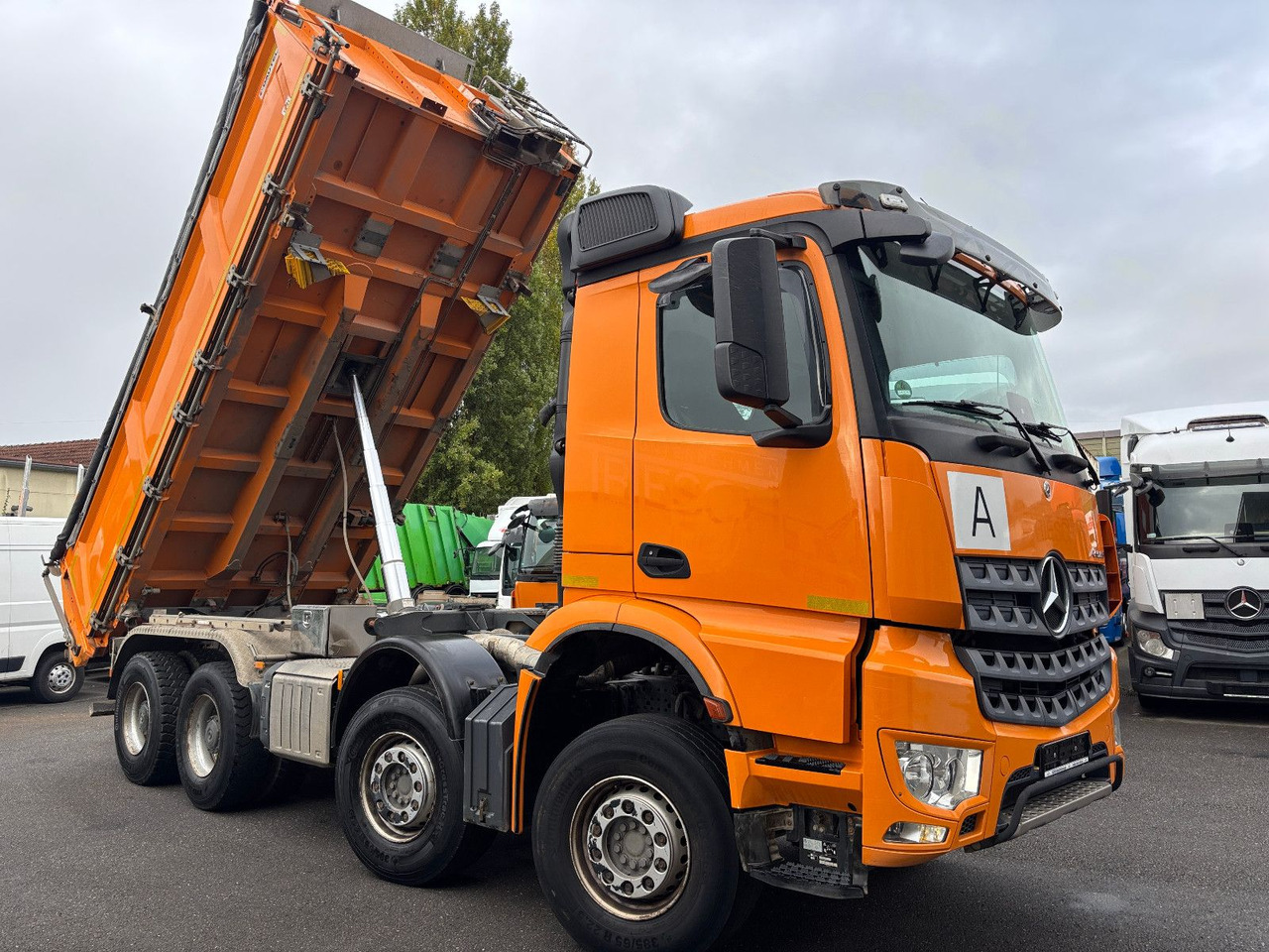 Mercedes-Benz Arocs 3248 8x4 MP5 Bordmatik/Klima/Plane - قلابات: صور 4 Mercedes-Benz Arocs 3248 8x4 MP5 Bordmatik/Klima/Plane - قلابات: صور 4
