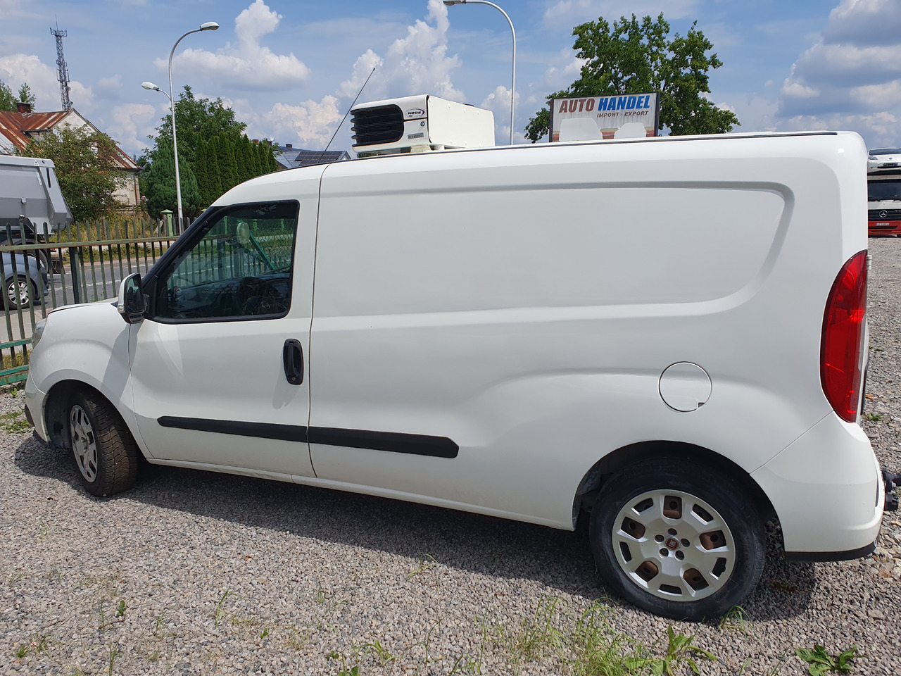 FIAT DOBLO 1.6 LONG CHLODNIA carrier +230v KLIMA EURO6 - الشاحنات الصغيرة المبردة: صور 4 FIAT DOBLO 1.6 LONG CHLODNIA carrier +230v KLIMA EURO6 - الشاحنات الصغيرة المبردة: صور 4