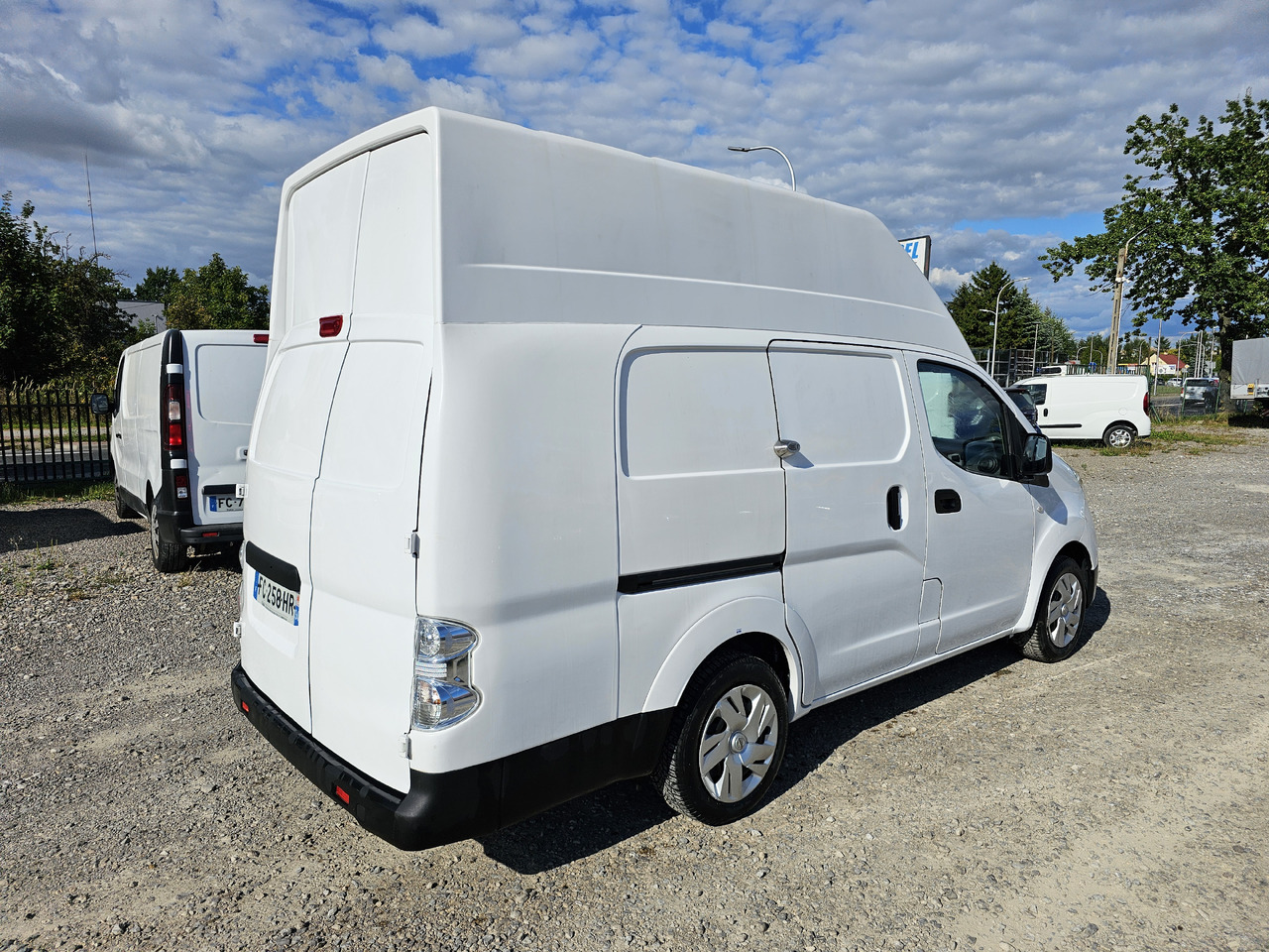 NISSAN E-NV200 ELEKTRYCZNY 40 KV 250 km klima - فان المدمجة, فان كهربائية: صور 4 NISSAN E-NV200 ELEKTRYCZNY 40 KV 250 km klima - فان المدمجة, فان كهربائية: صور 4