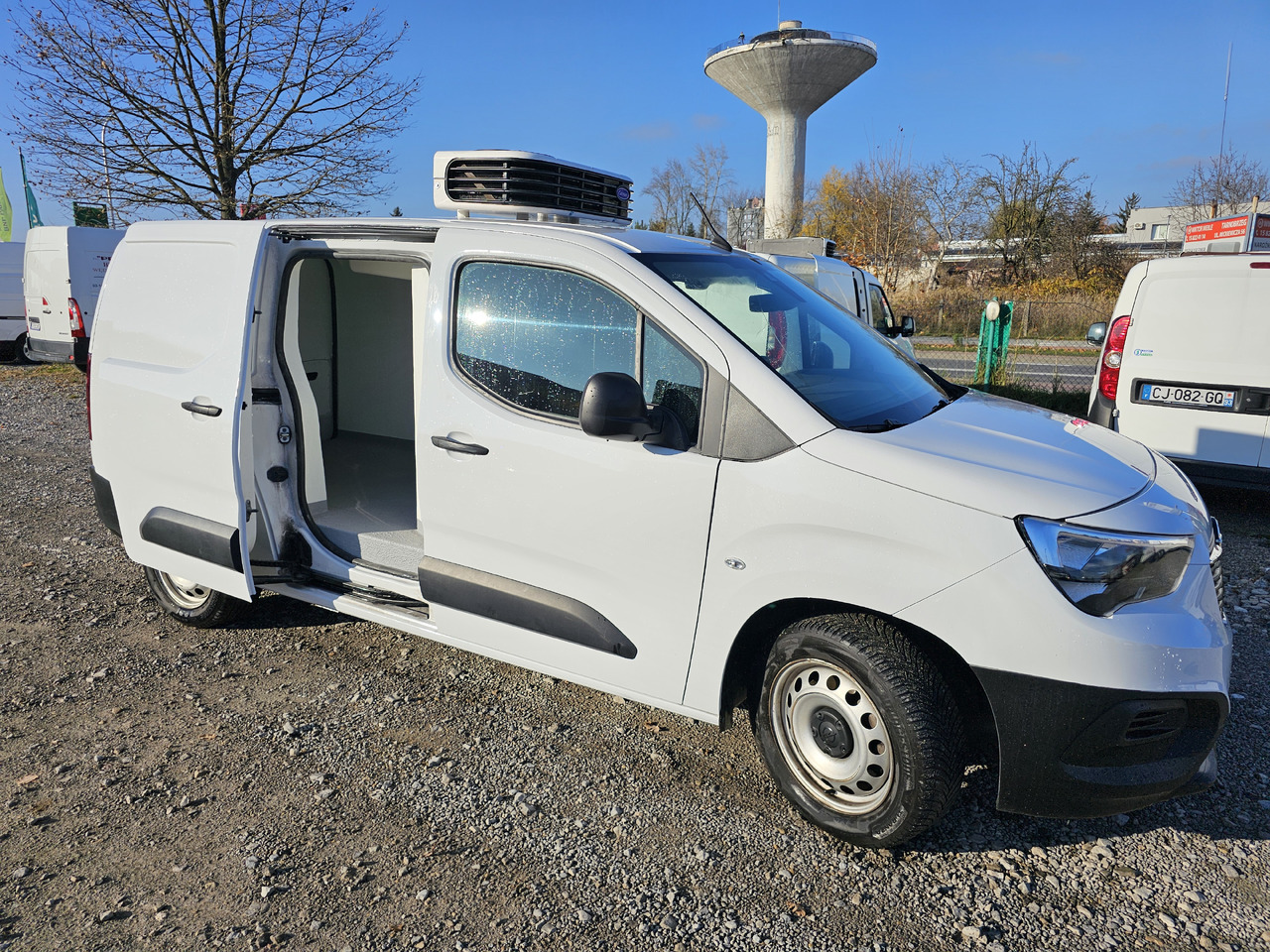 OPEL COMBO MAXI LONG CHLODNIA MROZNIA CARRIER KLIMA EURO6 - الشاحنات الصغيرة المبردة: صور 4 OPEL COMBO MAXI LONG CHLODNIA MROZNIA CARRIER KLIMA EURO6 - الشاحنات الصغيرة المبردة: صور 4