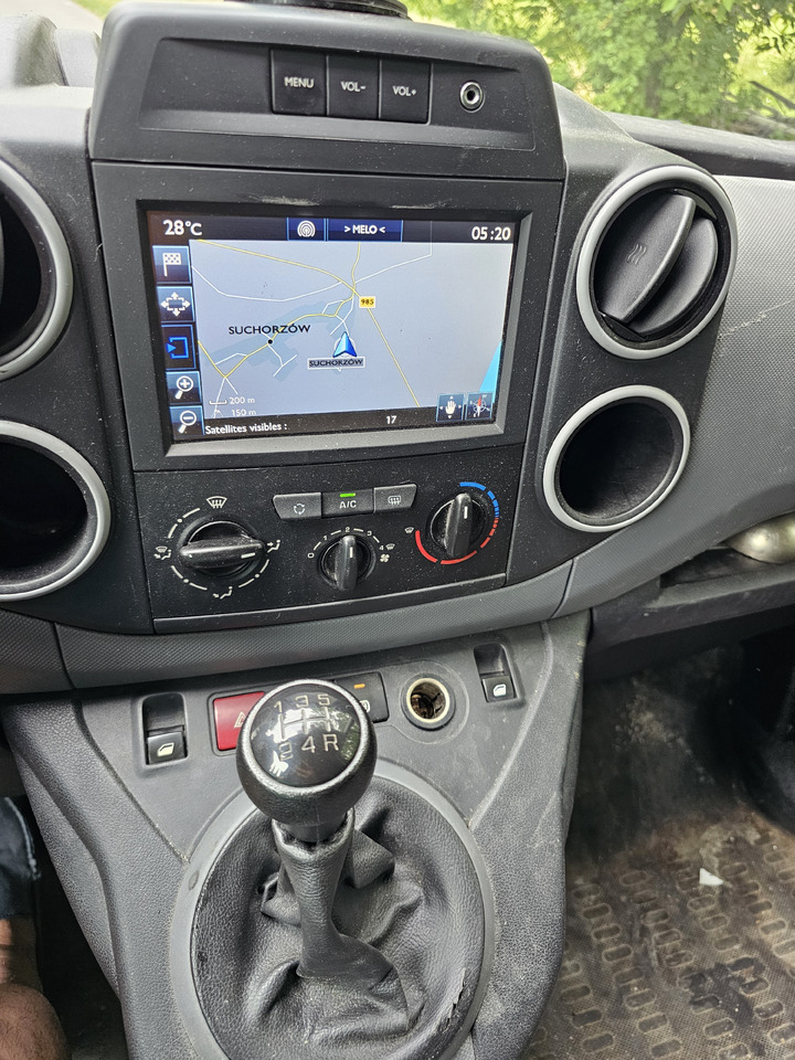 PEUGEOT PARTNER LONG CHLODNIA MROZNIA CARRIER KLIMA NAVI EURO6 - الشاحنات الصغيرة المبردة: صور 3 PEUGEOT PARTNER LONG CHLODNIA MROZNIA CARRIER KLIMA NAVI EURO6 - الشاحنات الصغيرة المبردة: صور 3