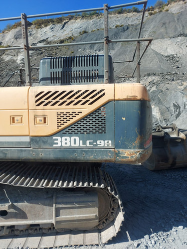 2013 Hyundai RJ80LC-9A - حفارة: صور 4 2013 Hyundai RJ80LC-9A - حفارة: صور 4