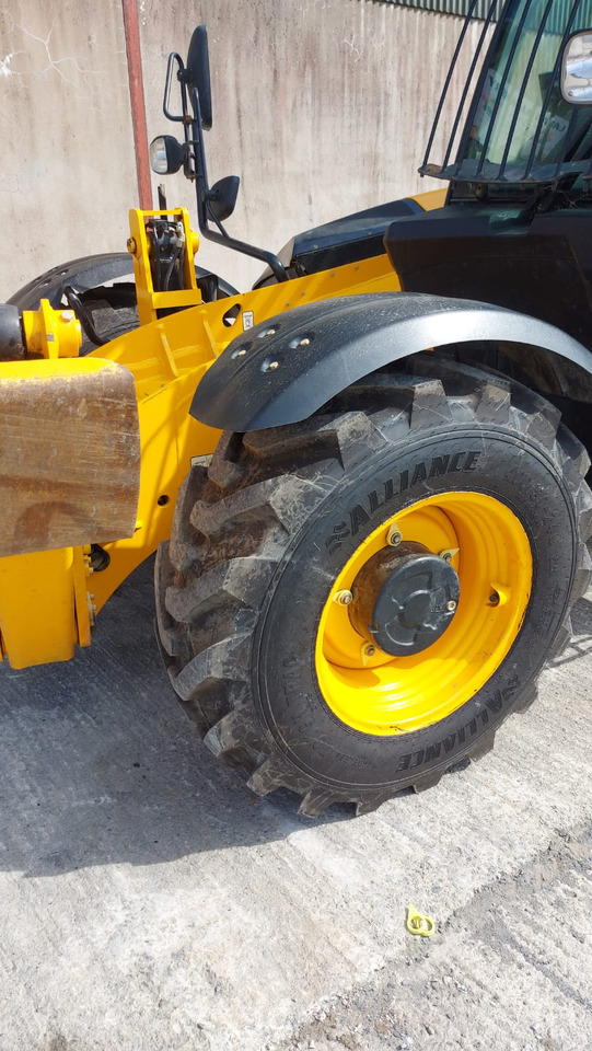 JCB 540-140 - رافعة تلسكوبية: صور 2 JCB 540-140 - رافعة تلسكوبية: صور 2