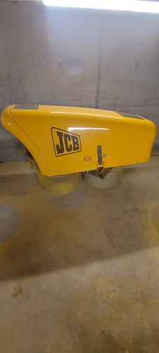 JCB Bonnet - هود - آلات البناء: صور 3 JCB Bonnet - هود - آلات البناء: صور 3