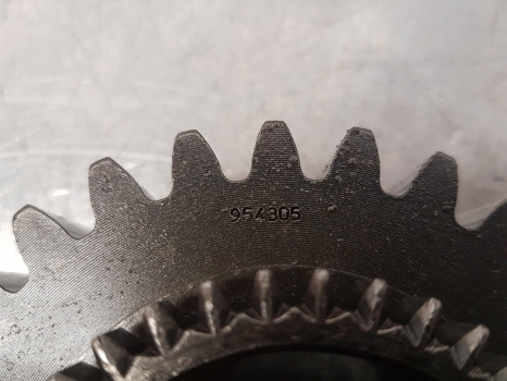 Case David Brown 1394, 1494, 1594, 1690 Transmission Gear Z28 K954305 Case580hbr - نقل الحركة: صور 4 Case David Brown 1394, 1494, 1594, 1690 Transmission Gear Z28 K954305 Case580hbr - نقل الحركة: صور 4