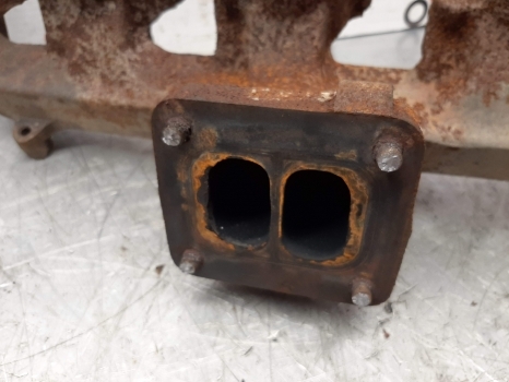 Claas Ares 600, 700, 800 Series 836 Engine Exhaust Manifold 6005021528 - مشعب العادم - جرار: صور 4 Claas Ares 600, 700, 800 Series 836 Engine Exhaust Manifold 6005021528 - مشعب العادم - جرار: صور 4