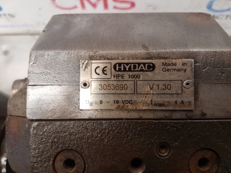 Claas Ares 836, 815, 816, 826 Suspension Controle Valve Parts Only 7700061891 - تعليق - جرار: صور 4 Claas Ares 836, 815, 816, 826 Suspension Controle Valve Parts Only 7700061891 - تعليق - جرار: صور 4
