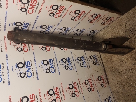 Claas Arion 500, 600 Series A18, A19, A20 640 Exhaust Pipe Extension 0021799761 - ماسورة العادم - جرار: صور 5 Claas Arion 500, 600 Series A18, A19, A20 640 Exhaust Pipe Extension 0021799761 - ماسورة العادم - جرار: صور 5